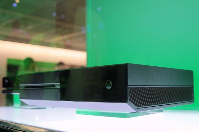 【E3 2013】Xbox Oneと新型Xbox360を間近からチェック