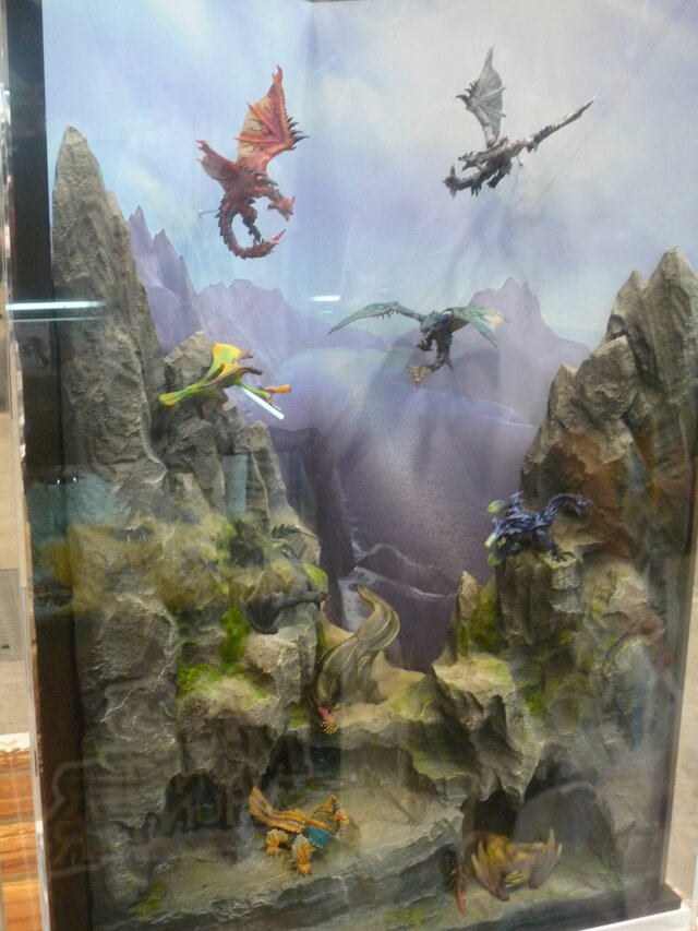 【ワンフェス2013夏】話題沸騰の問題作『ダンロン』フィギュアも続々―フォトレポート/ゲーム関連