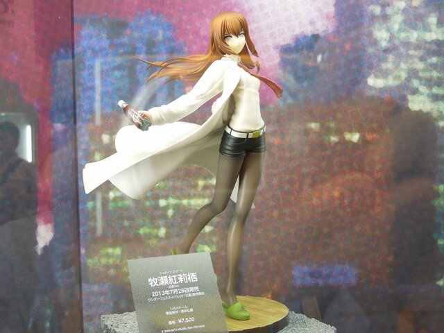 【ワンフェス2013夏】話題沸騰の問題作『ダンロン』フィギュアも続々―フォトレポート/ゲーム関連