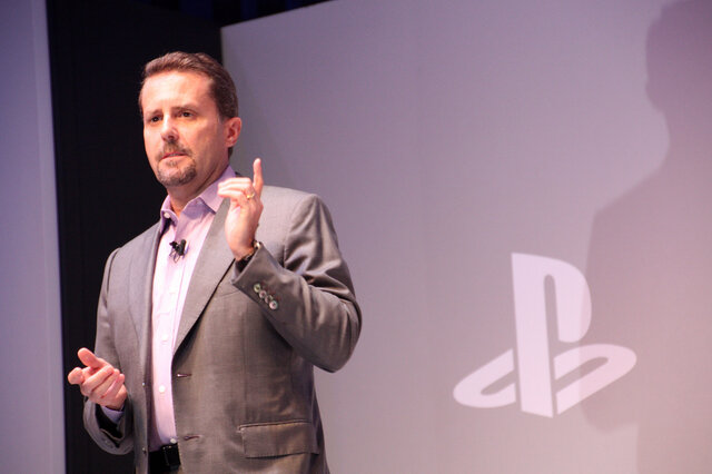 【SCEJA Press Conference 2013】新型PS VitaやTV対応で攻勢、PS4の2月発売はタイトル準備のため ― 発表会場レポ