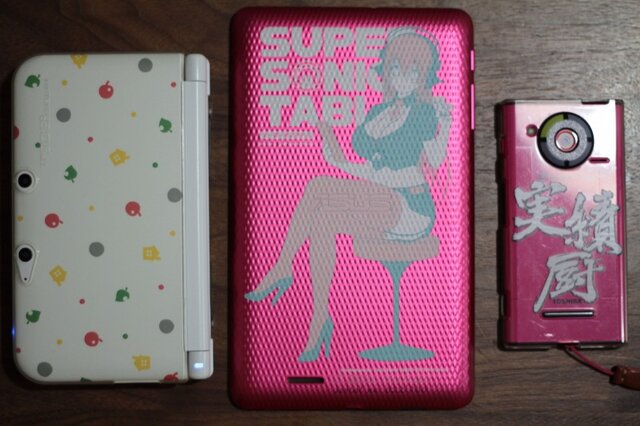 ニンテンドー3DS LLとWindowsPhoneとの比較