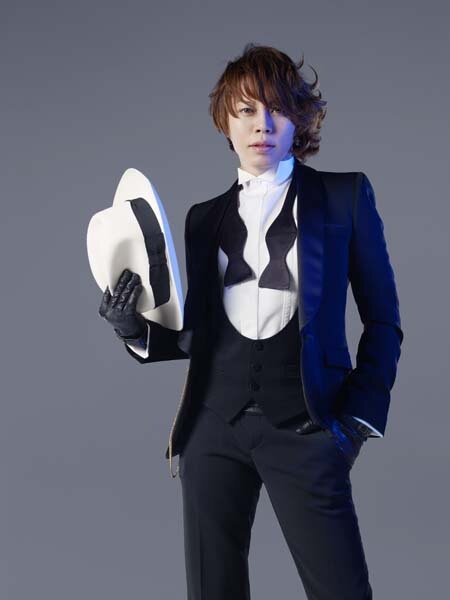 OPテーマ「Count ZERO」を歌うT.M.Revolution