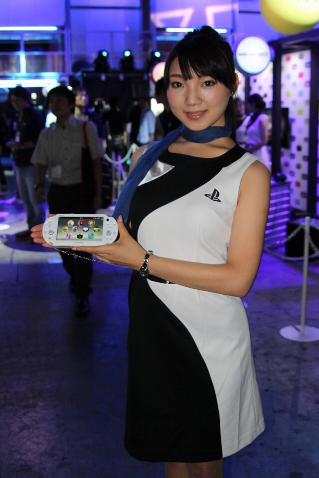 【東京ゲームショウ2013】今年の美人コンパニオンさんたちをご紹介します