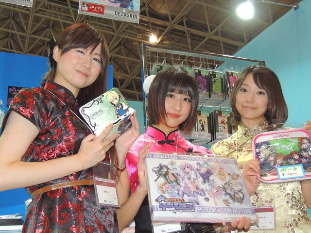 【東京ゲームショウ2013】コンパニオンが全員○○なデザエッグブースに突撃