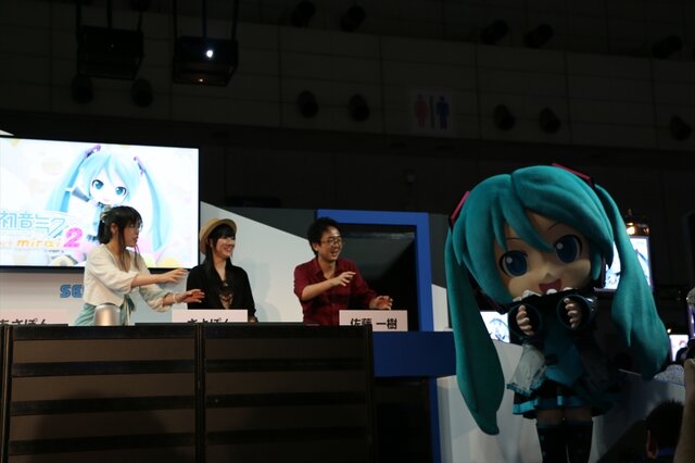 【東京ゲームショウ2013】ミクさんへの愛が止まらない！…ミクさんからの愛も止まらない!?爆笑の『初音ミク Project mirai 2』『初音ミク -Project DIVA- F 2nd』 ステージレポ