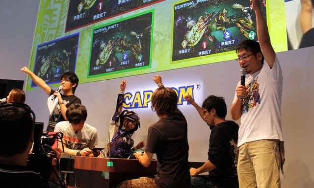 【東京ゲームショウ2013】次長課長・井上さんとマルチプレイ！1万時間以上のやりこみプレイヤーも参加した『モンスターハンター4』スペシャルステージ