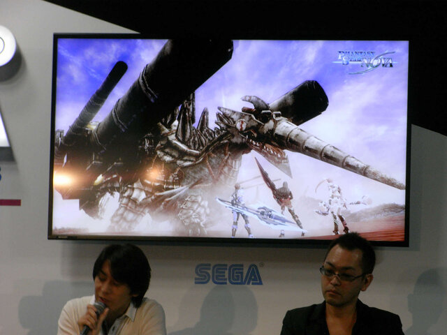 【東京ゲームショウ2013】身の丈に及ぶ武器「パイル」が登場！『ファンタシースター ノヴァ』豊富なキャラクリエイトも判明したステージイベントレポ