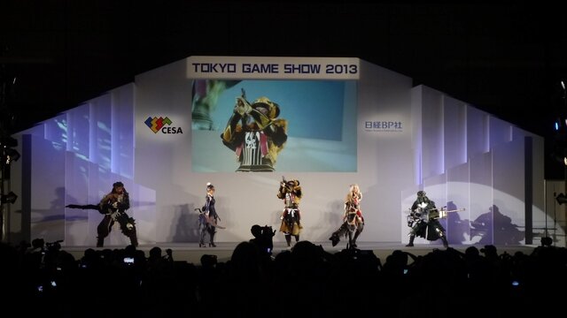 【東京ゲームショウ2013】一般公開初日のコスプレイベント「Cosplay Collection Night @ TGS」レポート