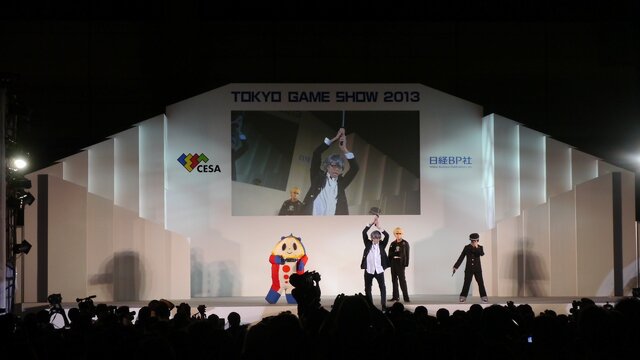 【東京ゲームショウ2013】一般公開初日のコスプレイベント「Cosplay Collection Night @ TGS」レポート