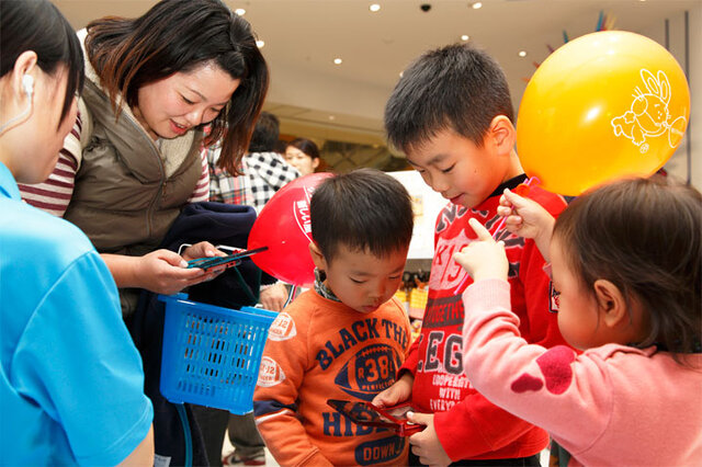 オープンを記念して、『ポケットモンスター Ｘ・Ｙ』にマーイーカをプレゼント中です