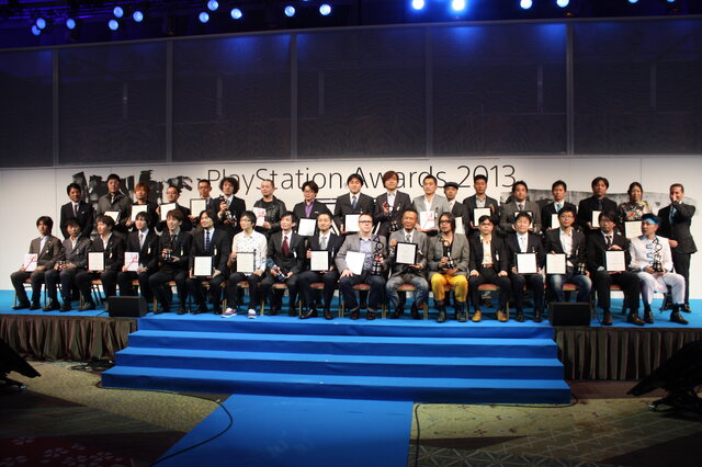 【PlayStation Award 2013】昨年の2倍のタイトルが受賞！PS4関連の発表も飛び出したPSアワード授賞式レポート