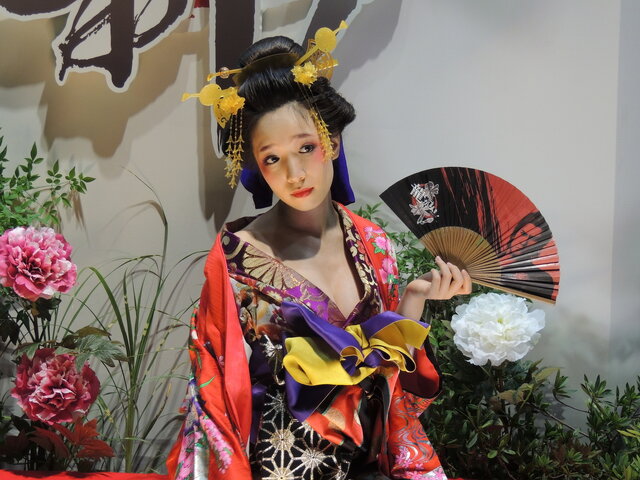 【2013年末企画】編集部が2013年に撮影した世界中のコンパニオン&コスプレイヤー写真を一挙公開