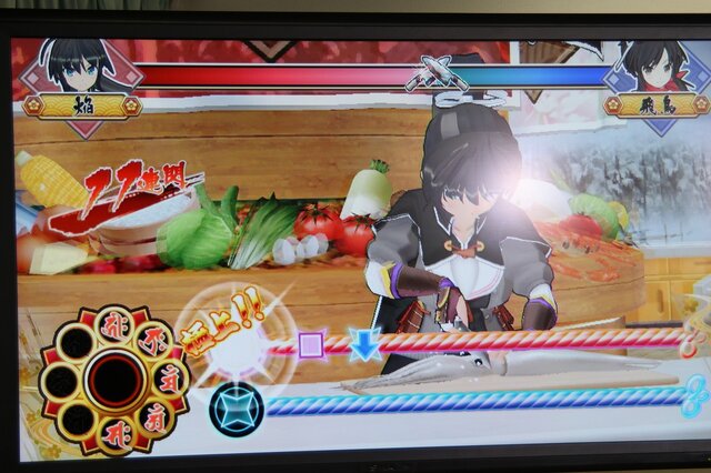 PS VitaのDL専売タイトル『デカ盛り 閃乱カグラ』発表 ― 音ゲーで、全破壊を超える「女体盛り」が解禁