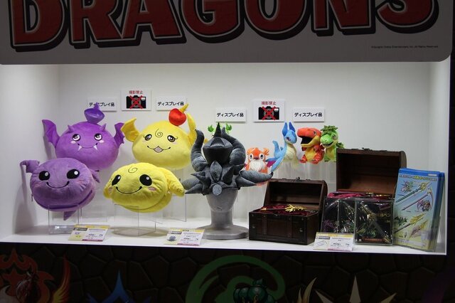 【JAEPO 2013】LINE、パズドラ、ダンガンロンパなど注目アイテムが揃ったフリューブース