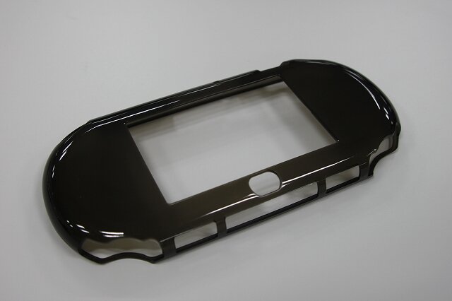 【PS4発売特集】発売直前！その商品、本当に買い？サイバーガジェットの周辺機器を完全紹介 ― 編集部員が本音でレビュー