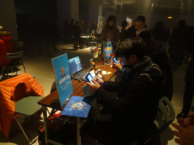 【BitSummit 14】Qubit Games、今度はロボットを自由に作れる『Qubot』を冬リリース ― 前作『Space Qube』ではルイージやミクが作られる