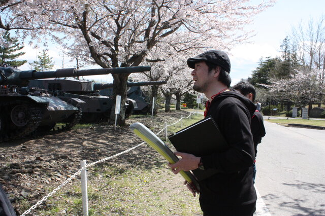 陸上自衛隊土浦駐屯地で戦車と一緒にお花見をしてきた