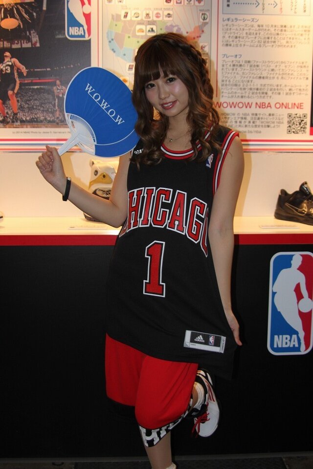 【ニコニコ超会議3】超コンパニオン写真集2014