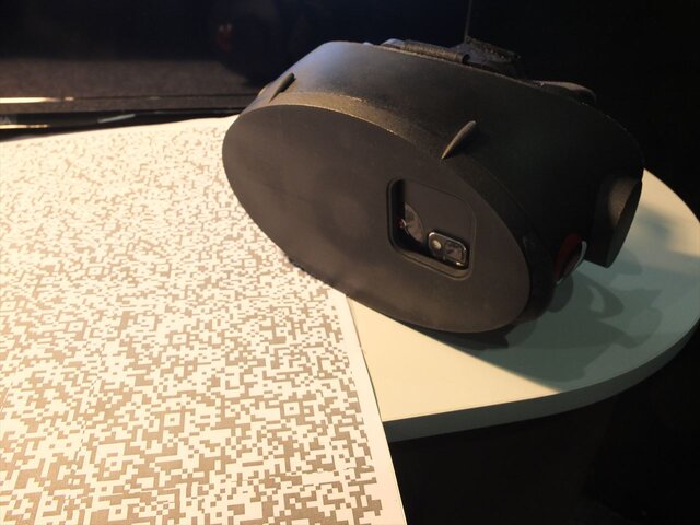 【E3 2014】VR機の新たな対抗馬！？スマートフォンを利用した4way HMD「Cmoar Personal Viewer」