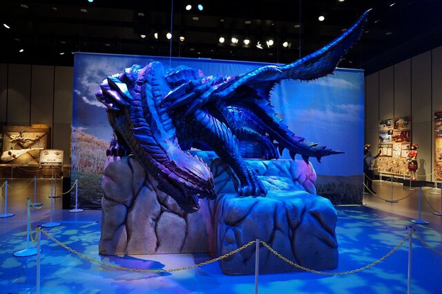 「モンスターハンター展」の内部に潜入！初代『MH』構想時の資料やUSJによる造形物などがビッシリ！