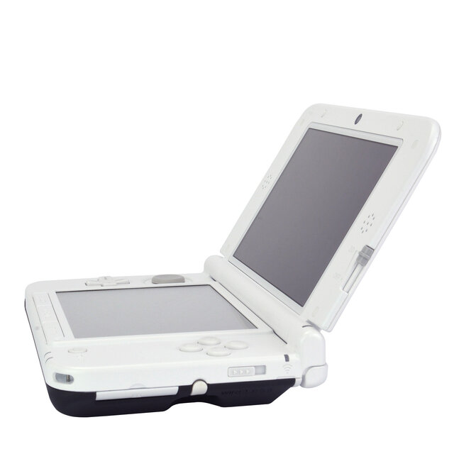 3DS LL純正バッテリーを利用した追加型のパッテリーパック「アシストバッテリーパック」発売