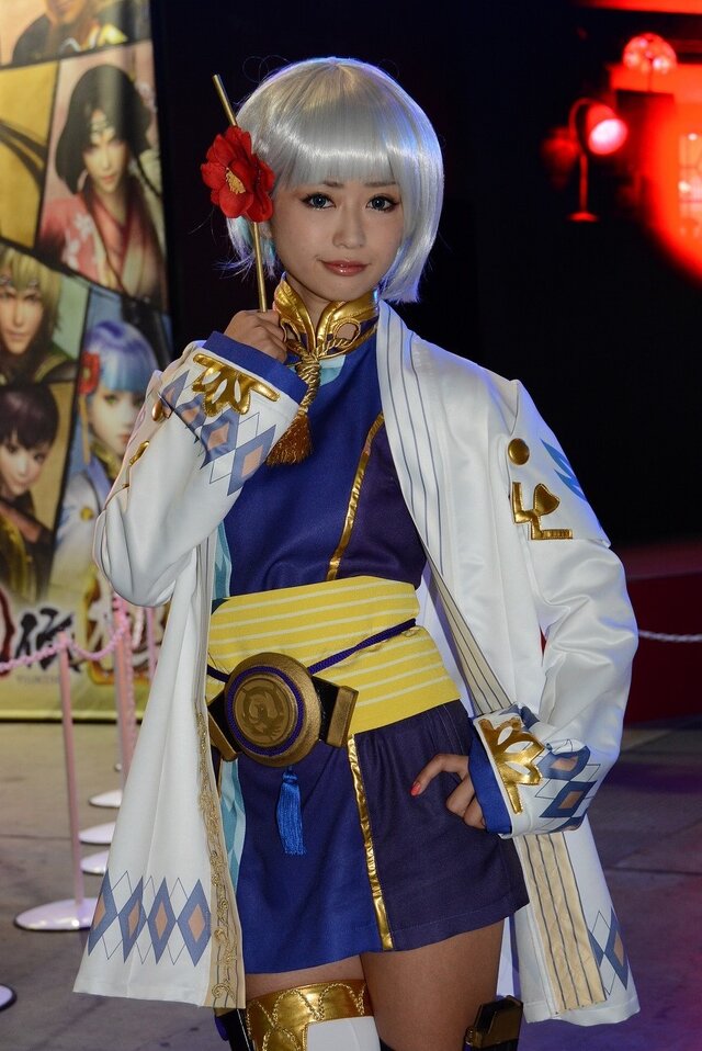 【TGS 2014】出足は好調? ともかく美しいコンパニオンの皆様をご紹介！