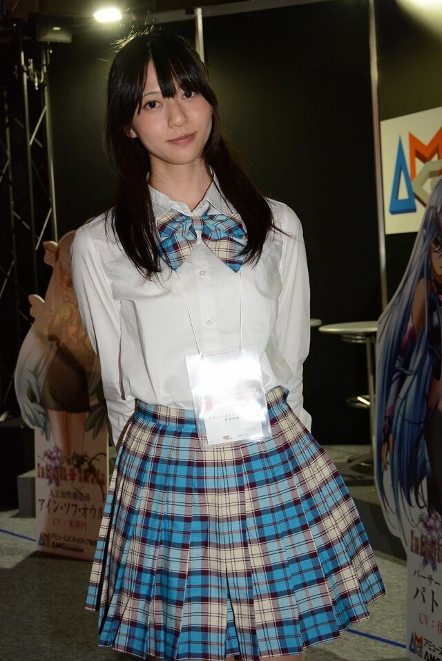 【TGS 2014】出足は好調? ともかく美しいコンパニオンの皆様をご紹介！