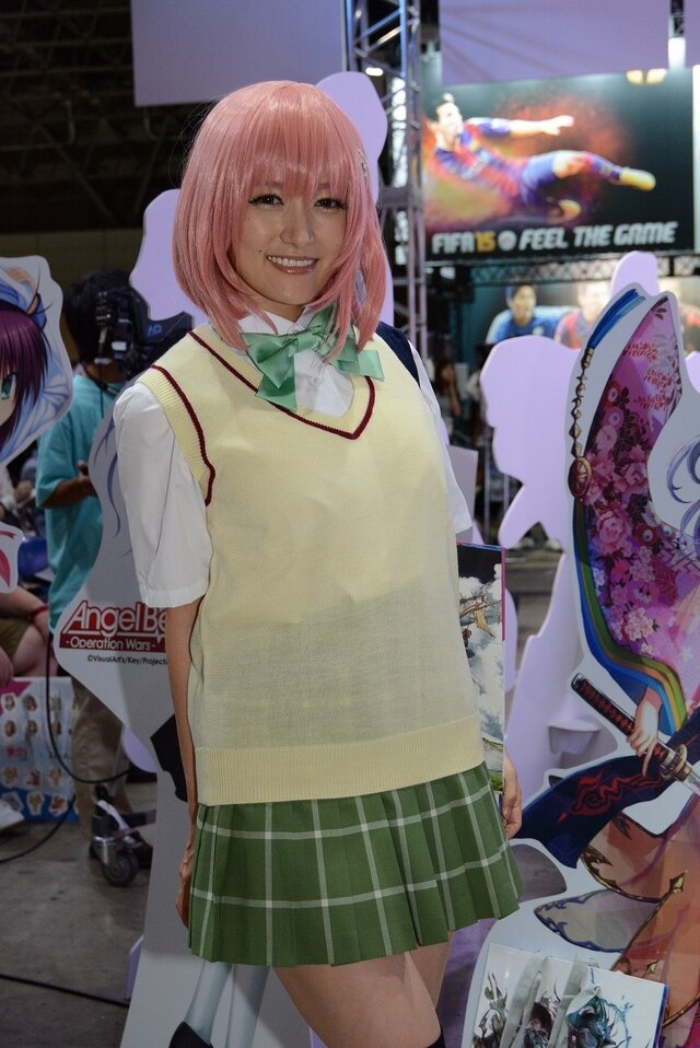 【TGS 2014】出足は好調? ともかく美しいコンパニオンの皆様をご紹介！