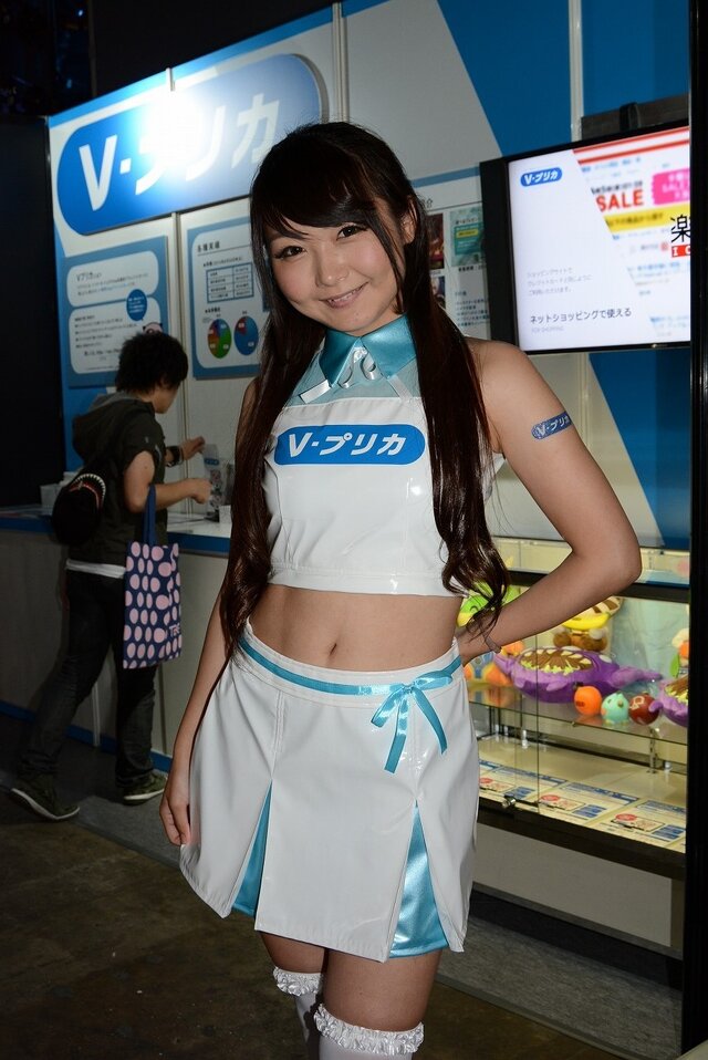 【TGS 2014】出足は好調? ともかく美しいコンパニオンの皆様をご紹介！