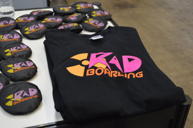 【TGS 2014】ブース一面に大量のフリスビー…『RAD Boarding』って何？