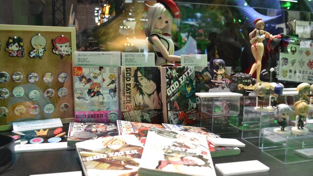 【TGS 2014】バンダイナムコのブースは豪華絢爛！ガンダムもゴジラも神龍もコスプレイヤーも！