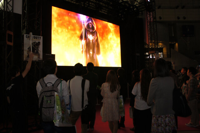 【TGS2014】メタルスライムから眼を離すとどうなる!?　スクウェア・エニックスブースレポート