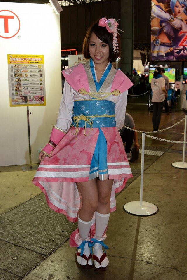 【TGS 2014】会場に足を運べない皆様へ　今年のコンパニオンさん、どーんと350枚