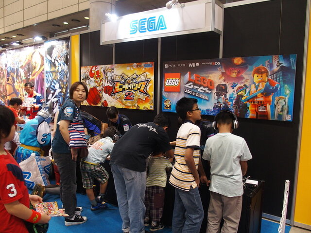 【TGS 2014】ゲームショウの憩いの場　親子連れの笑顔がうれしいファミリーコーナー