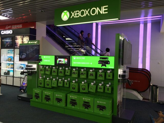 【中国現地レポ】電脳街でロンチ直後のXbox One売場をチェック