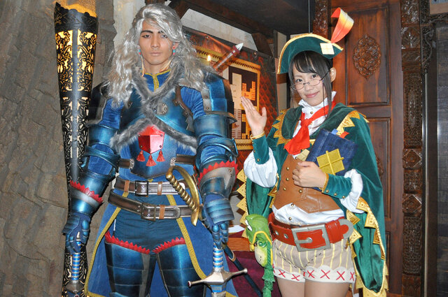 アイルーも筆頭リーダーも看板娘も！「MH4Gリアル集会所」オープニングセレモニー