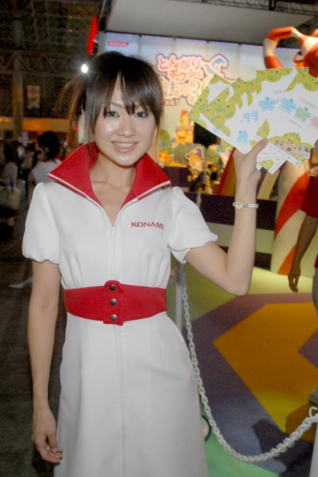 【TGS2008】コンパニオンレポート: KONAMIブース