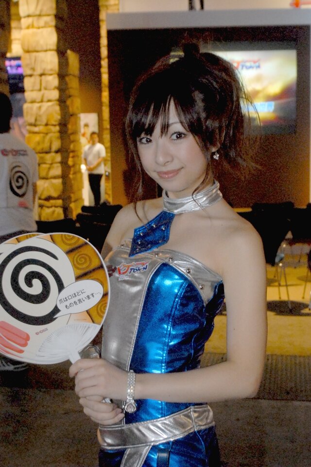 【TGS2008】コンパニオンレポート: モバゲータウン