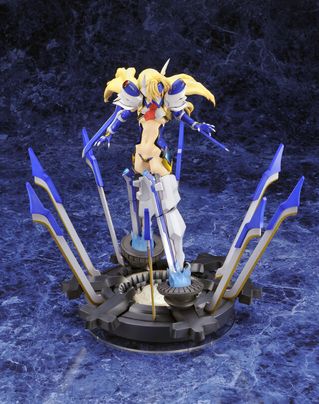 アルターより「BLAZBLUE」の「μ-No.12-」フィギュアが登場、台座がLEDで光る仕掛けも