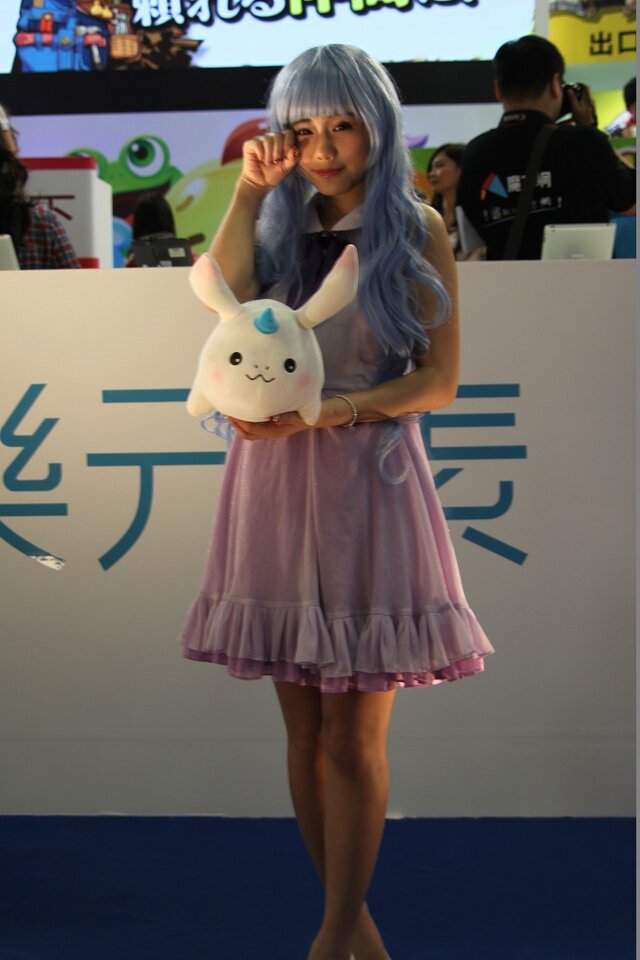 【台北ゲームショウ2015】まずは美人揃いのコンパニオンさんを紹介します！『ゴッドイーター』『FF零式』など