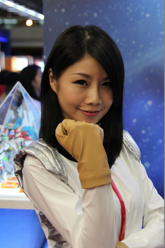 【台北ゲームショウ2015】まずは美人揃いのコンパニオンさんを紹介します！『ゴッドイーター』『FF零式』など