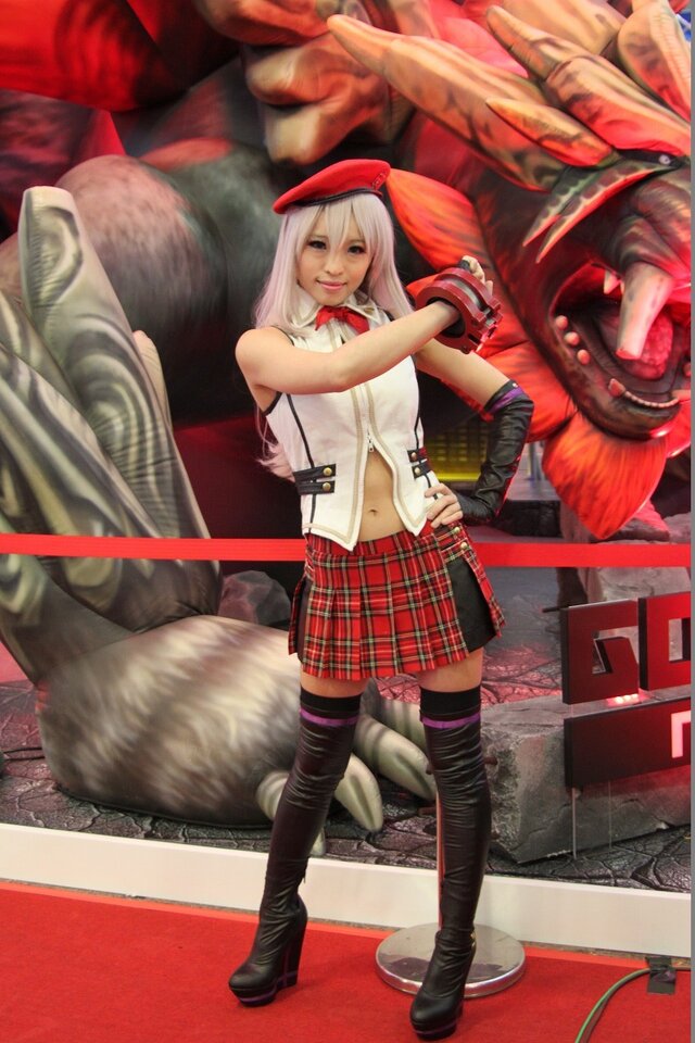 【台北ゲームショウ2015】まずは美人揃いのコンパニオンさんを紹介します！『ゴッドイーター』『FF零式』など