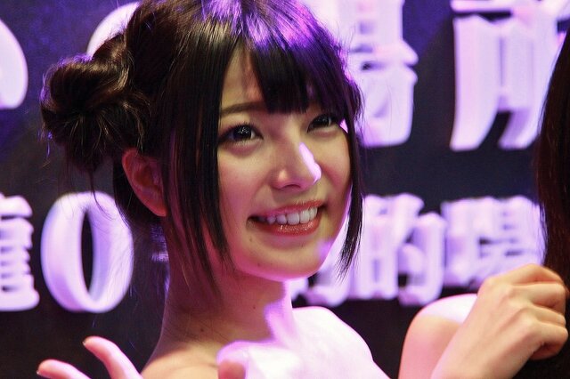 【台北ゲームショウ2015】紗倉まな、上原亜衣、有村千佳、初美沙希の4人が『龍が如く』ブースに登場し台湾男子たち大興奮