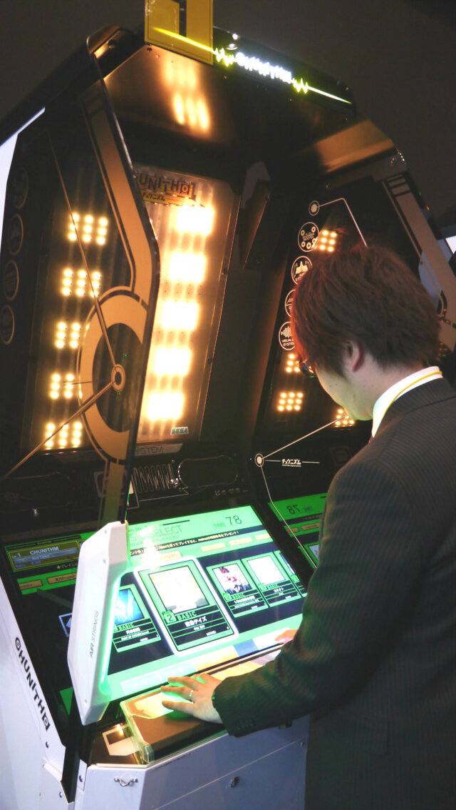 【JAEPO2015】新作音ゲー『CHUNITHM』プレイレポート！空間を奏でる没入感が心地よい