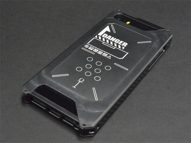 アーマード コア コジマ粒子小型探知機iphoneケースと 起動キー型メタルペンダントの申込開始 インサイド