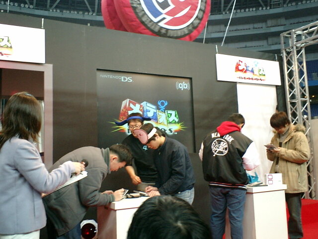 2005年春のホビーフェア、大阪会場の様子です。