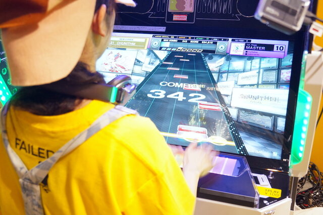 【コミケ88】ゲームメーカーが火花を散らす企業ブースにmaimaiちゃん、ユニティちゃん、森Pらが集結