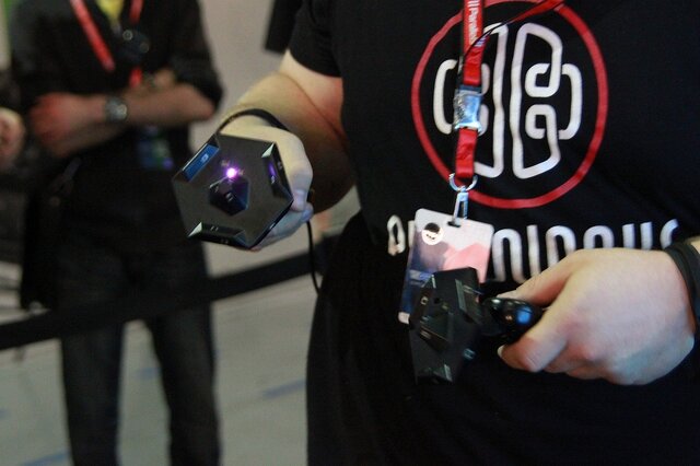 【PAX Prime 2015】SteamVR「HTC Vive」を初体験！他のVRヘッドセットとはどう違う?