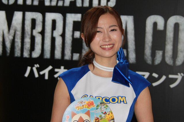 【TGS2015】熱気あふれる一般公開日初日、熱さを吹き飛ばしてくれる美女たちを紹介