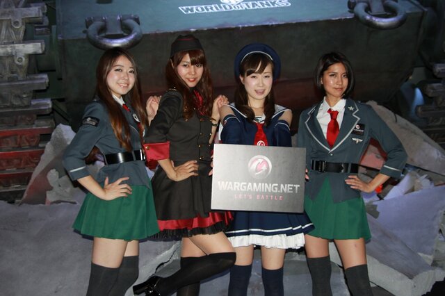 【TGS2015】熱気あふれる一般公開日初日、熱さを吹き飛ばしてくれる美女たちを紹介